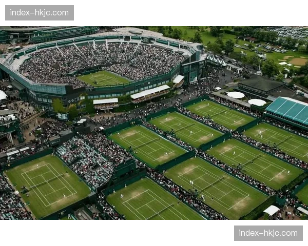 温布尔登网球锦标赛宣布中心球场将加装伸缩屋顶